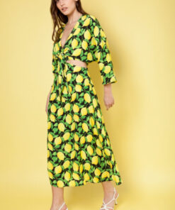 ide view highlighting the cutout detail of the Margherita Lemon Dress – IGO Proje