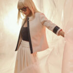 Cosmic Suiting 02 Ecru - Black