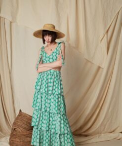 Linaria Skirt front view styling