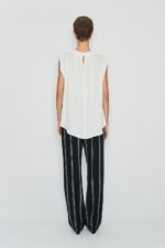 Vintage Aroma Sleeveless Shirt - Image 4