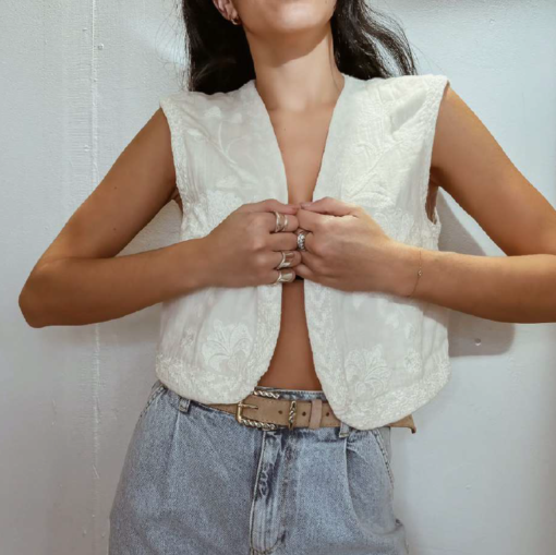 Nino Venturi Beize Leather Belt WB 714 Nino Venturi Beize Leather Belt WB 714 beige with gold studs styled with jeans