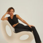 Aθλητικό κολάν black SOFT TOUCH με τελείωμα καμπάνα