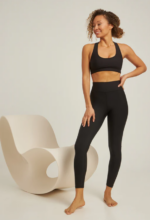 Αθλητικό μπουστάκι Black Soft Touch - Image 3