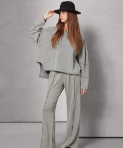 Carla Pants Carbon with oversized top
