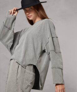 Libertee Eva Top Argent – Styled with Carla Pants