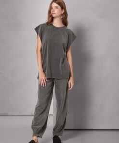 Libertee Jason Top sleeveless tee full look